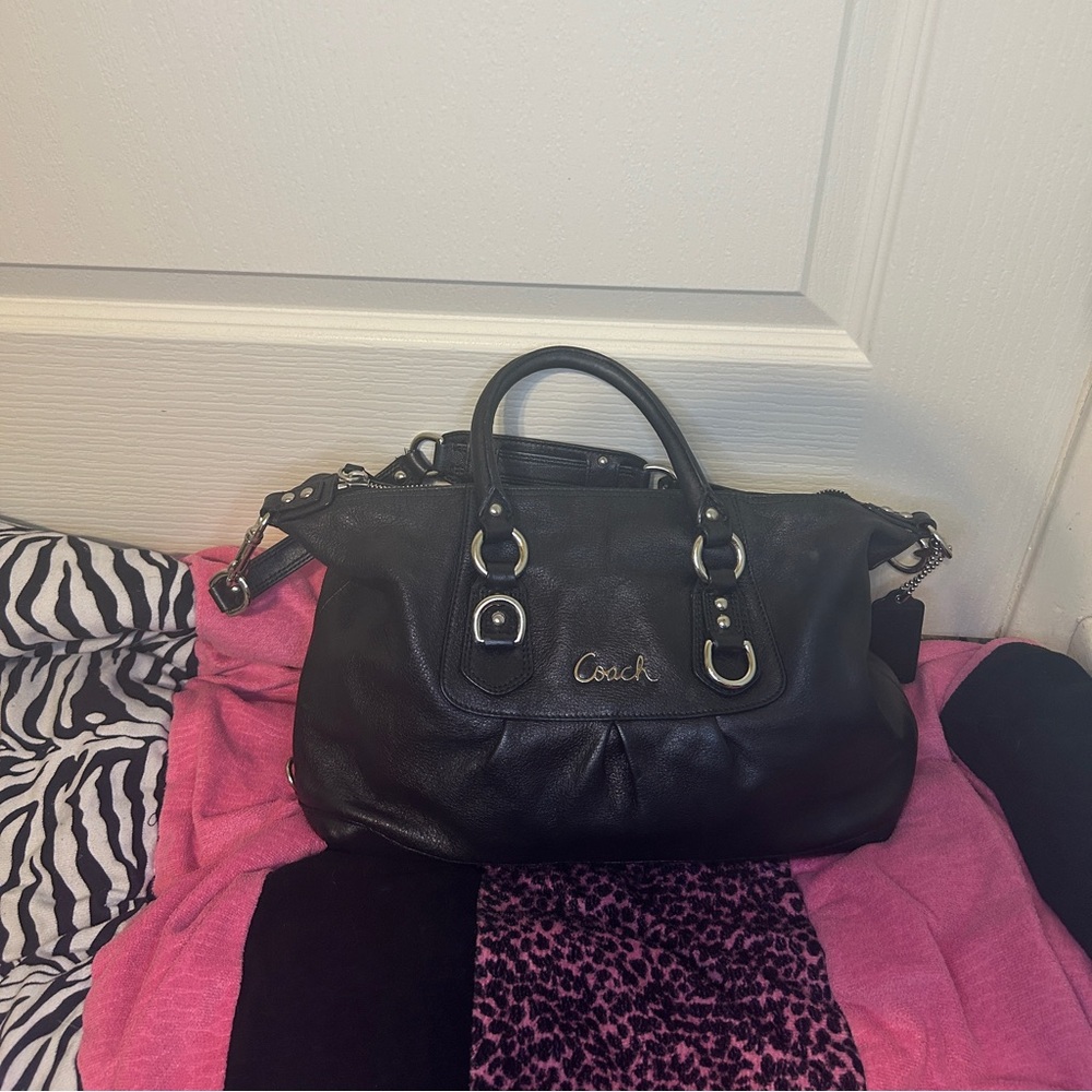 Like new black Coach Ashley bag with shoulder strap